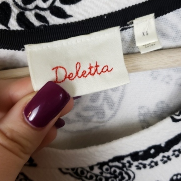 Anthropologie Deletta "Madrona" cap sleeve blouse - Picture 3 of 4